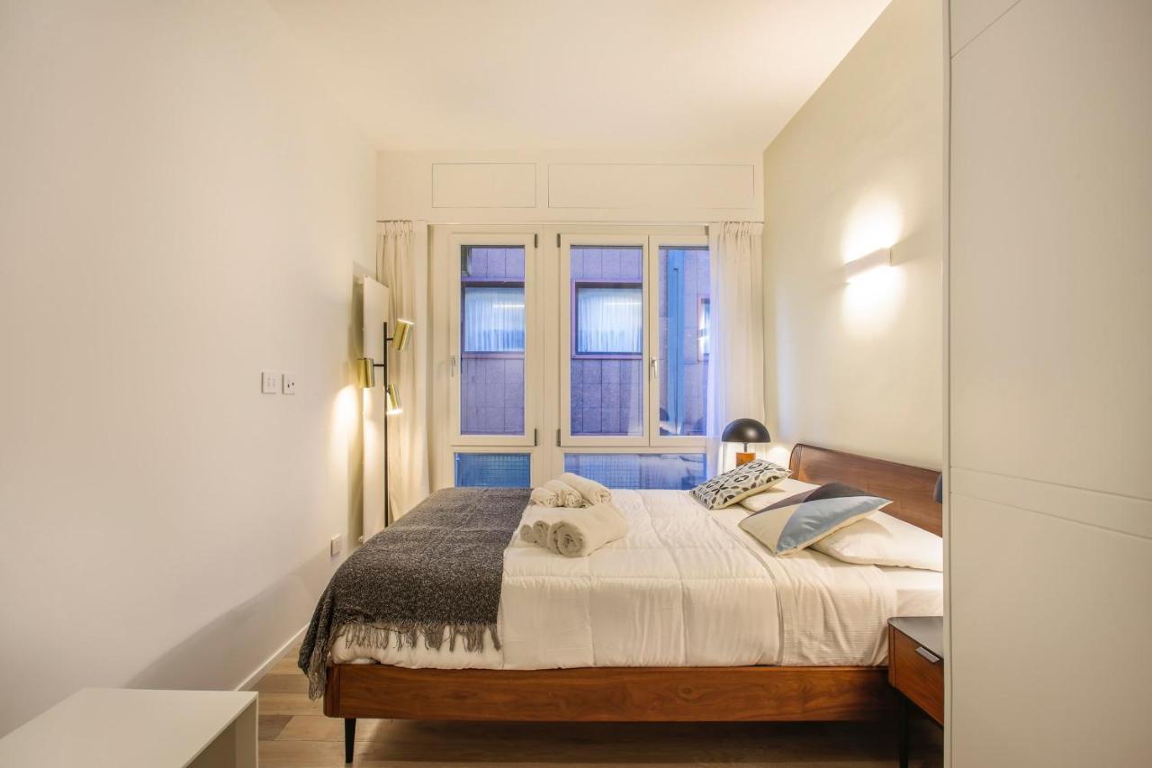 Repubblica Suite Ii-Hosted By Sweetstay Milan Bagian luar foto