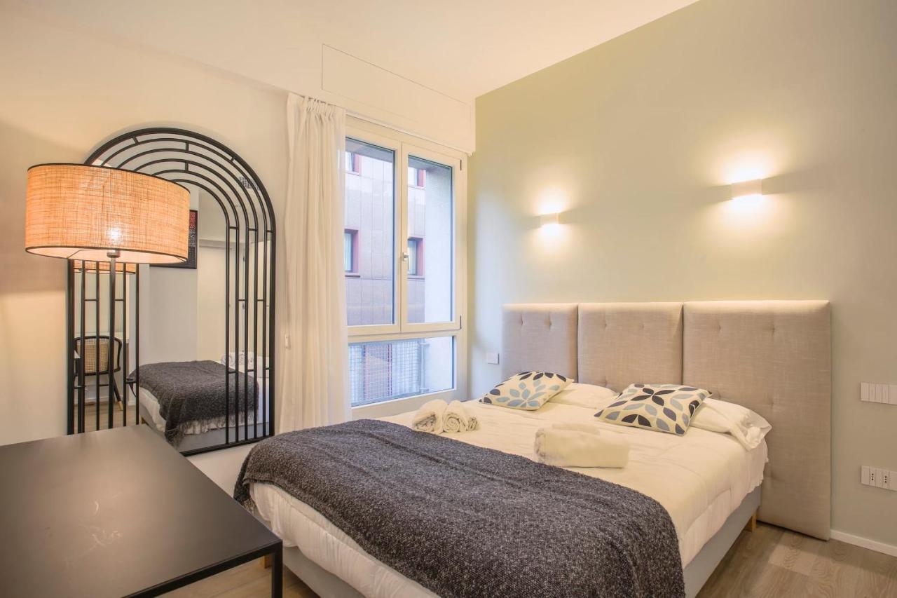 Repubblica Suite Ii-Hosted By Sweetstay Milan Bagian luar foto